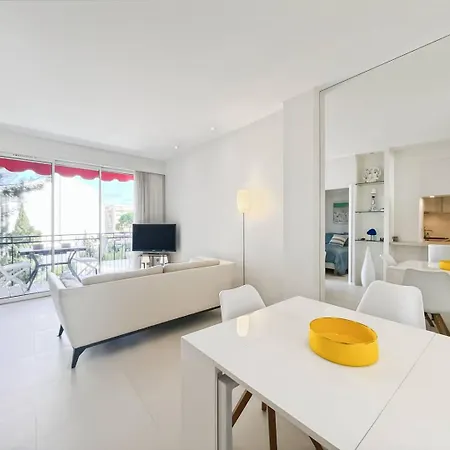 Bel 2 Couchages Avec Terrasse Centre Apartment *
